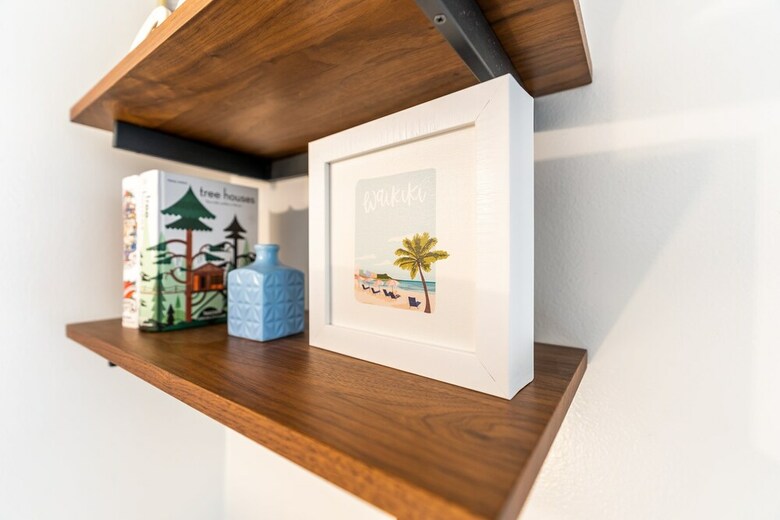 Newly Renovated Studio Two Blocks From The Beach