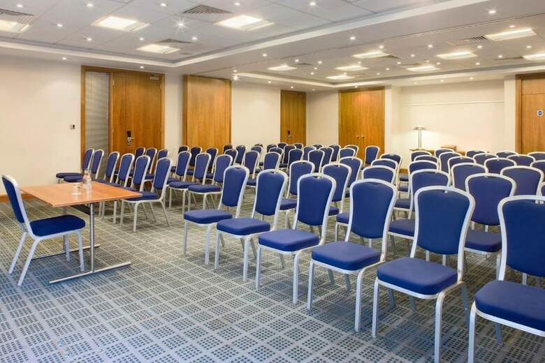 Hotel Holiday Inn Rochester Chatham