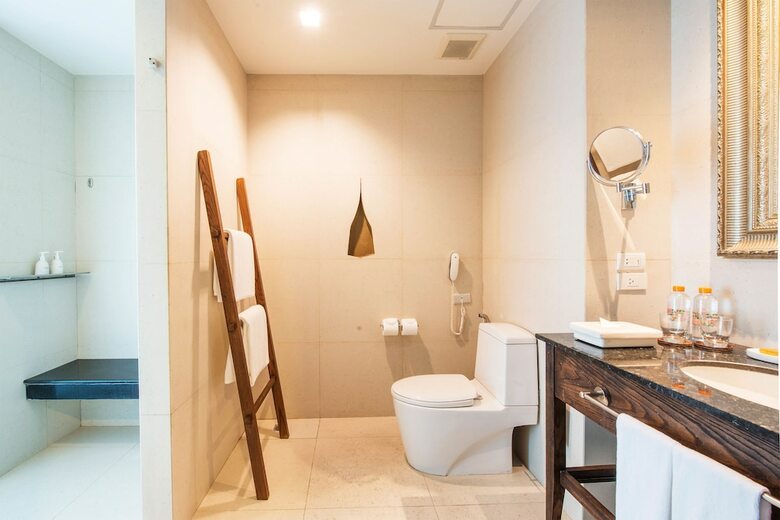 Hotel Sunsuri Phuket