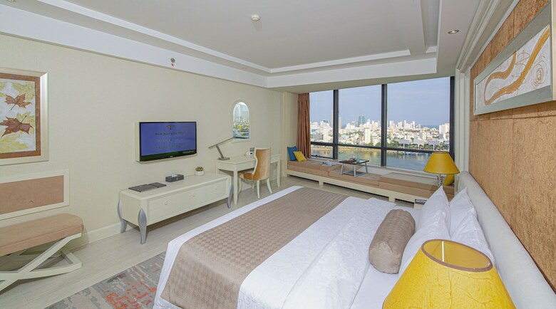 Brilliant Hotel