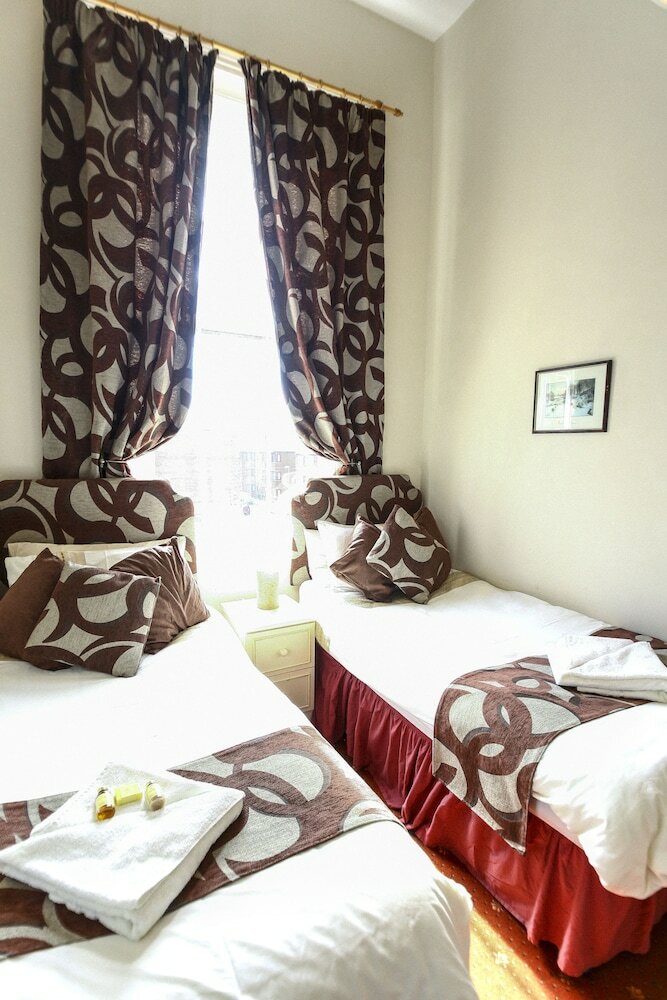 The Richmoor Hotel