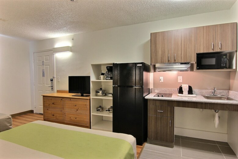 Motel Studio 6 Austin, Tx - Midtown