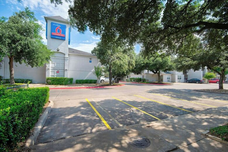 Motel Studio 6 Austin, Tx - Midtown