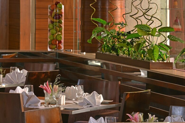 Hotel Holiday Inn Chandigarh Panchkula