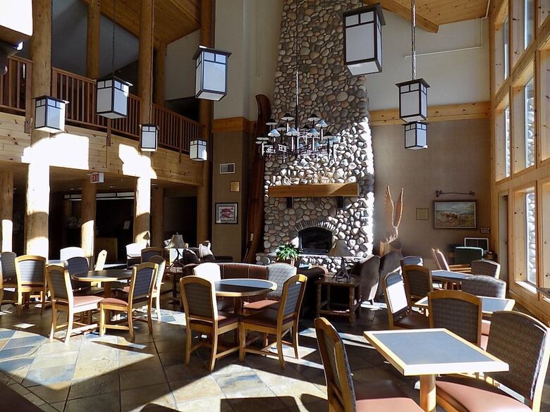 Hotel Salmon Rapids Lodge