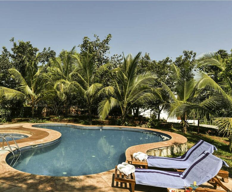 Hotel The Fern Samali Resort