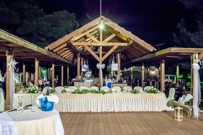 Hotel Blue Green Bay