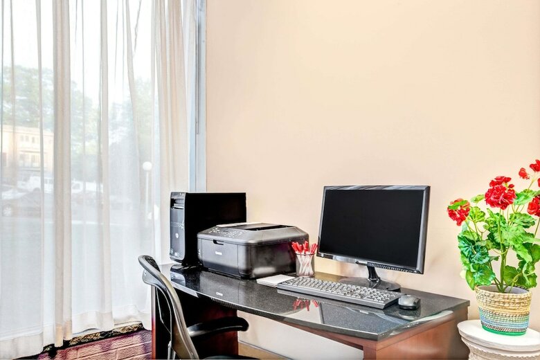 Hotel Ramada By Wyndham Rockaway