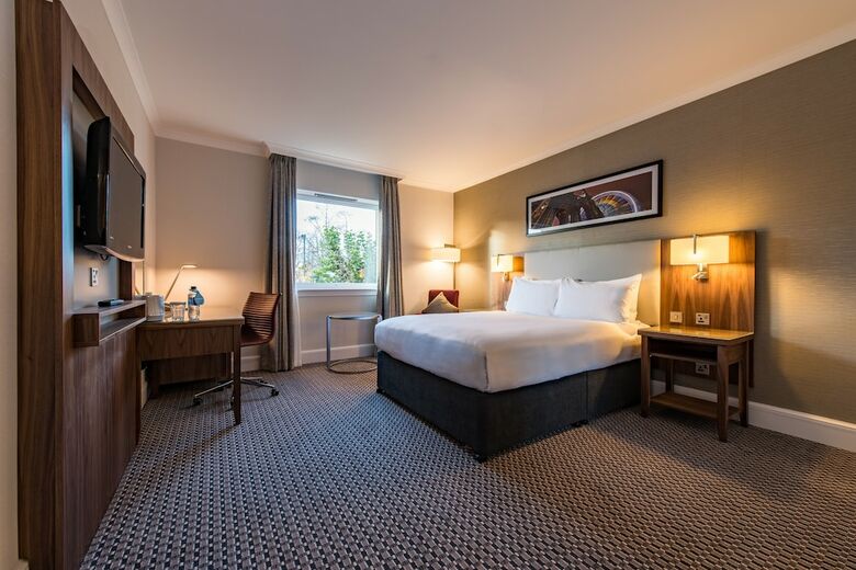 Hotel Doubletree By Hilton Edinburgh Airport