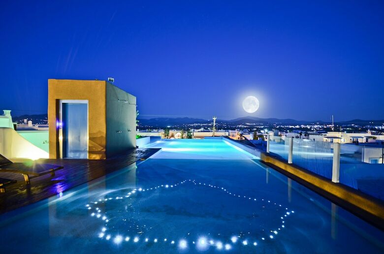 Naxos Island Hotel