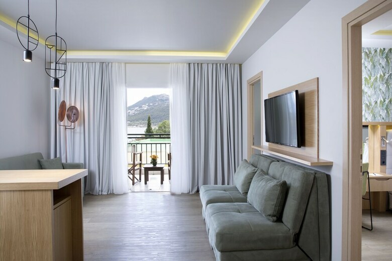 Hotel Dolce By Wyndham Attica Riviera