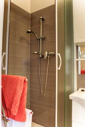 Hostal Rooms Marijana Obrovac