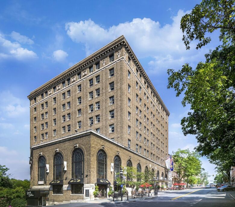 Hotel Bethlehem, A Historic Hotel Of America
