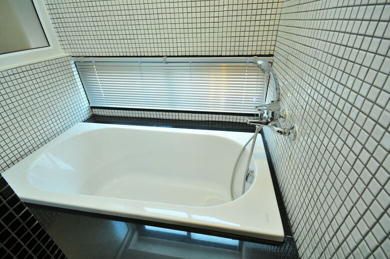 Hotel Win Long Place Serviced Apartment
