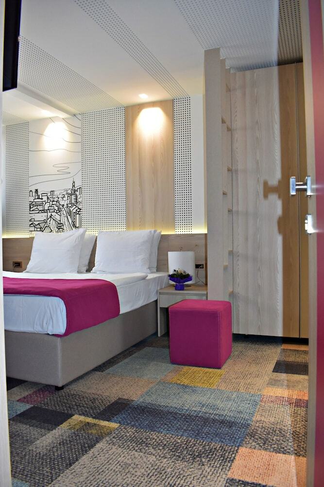 Hotel Cosmopolit