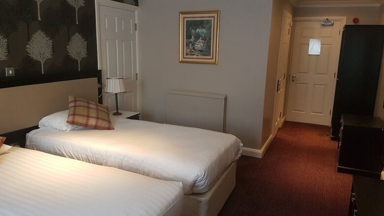 Stone House Hotel