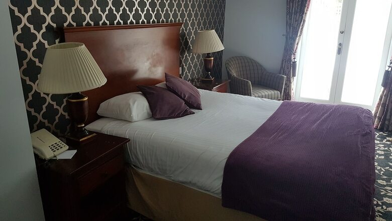 Stone House Hotel