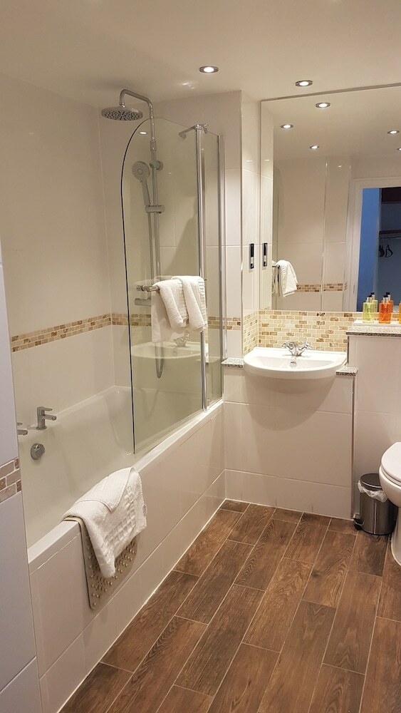 Stone House Hotel