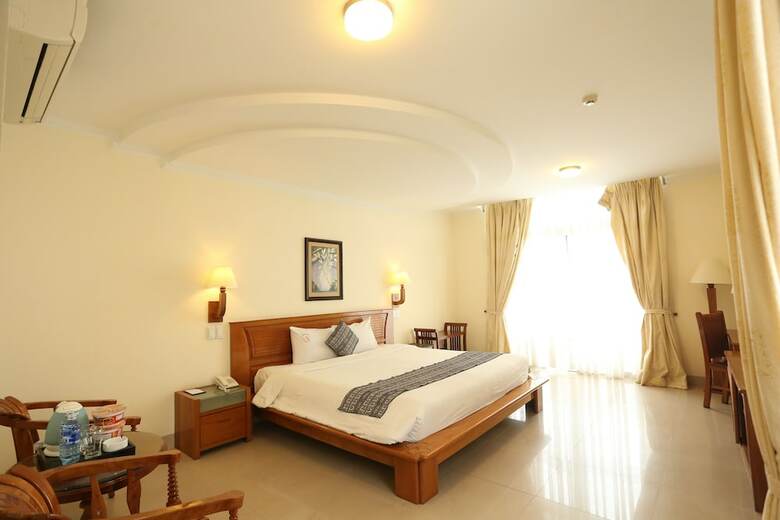 Golden Sea Hotel