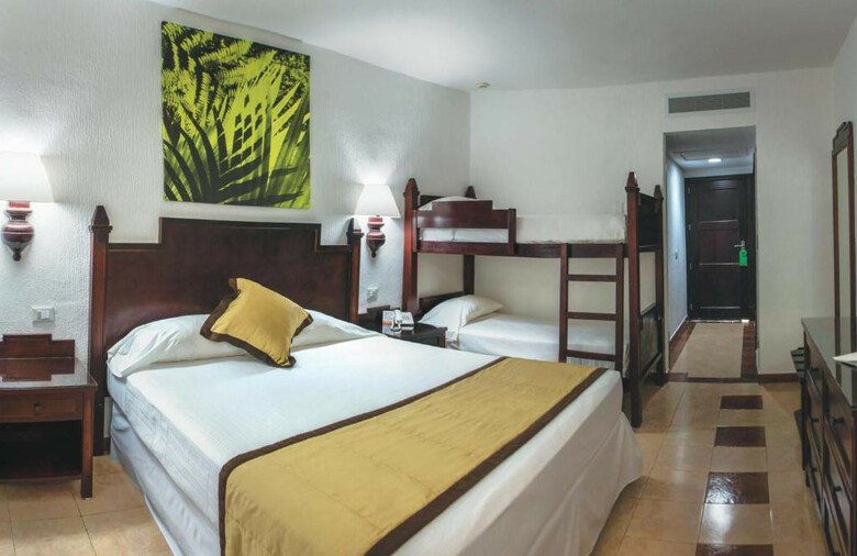 Hotel Riu Lupita
