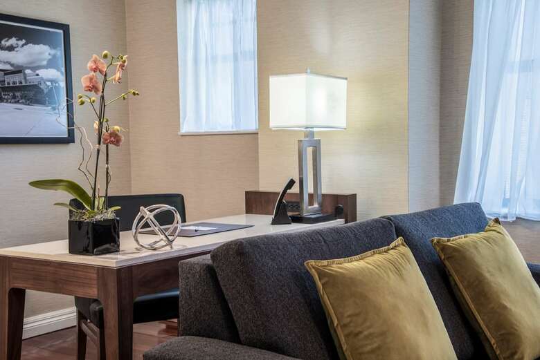 Hotel Radisson Plaza Warwick