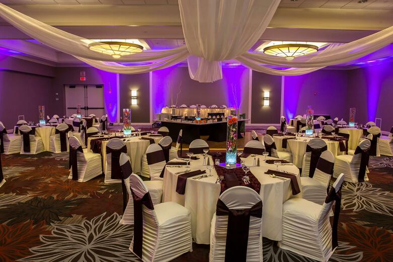 Hotel Doubletree By Hilton Pittsburgh Green Tree