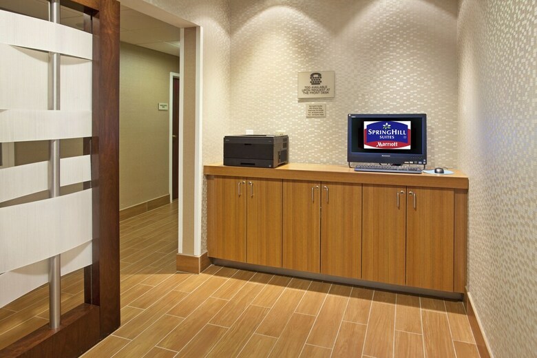 Hotel Springhill Suites By Marriott Metro Center