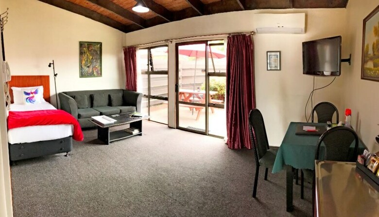 Grange Motel