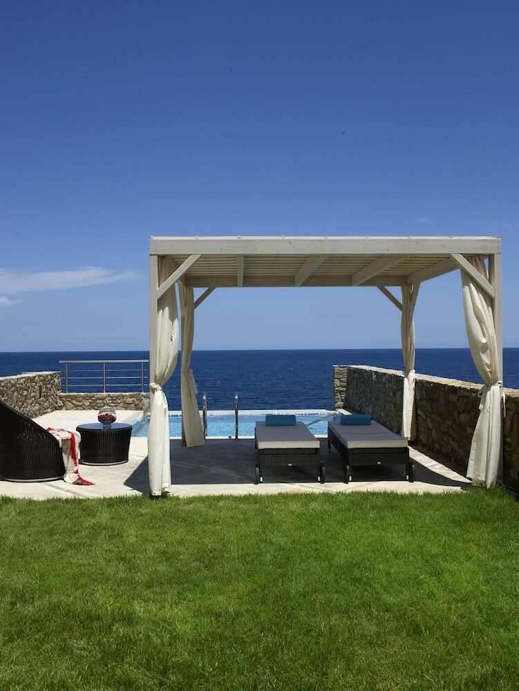 Hotel The Royal Blue