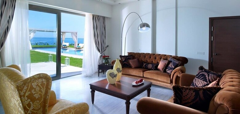 Hotel The Royal Blue