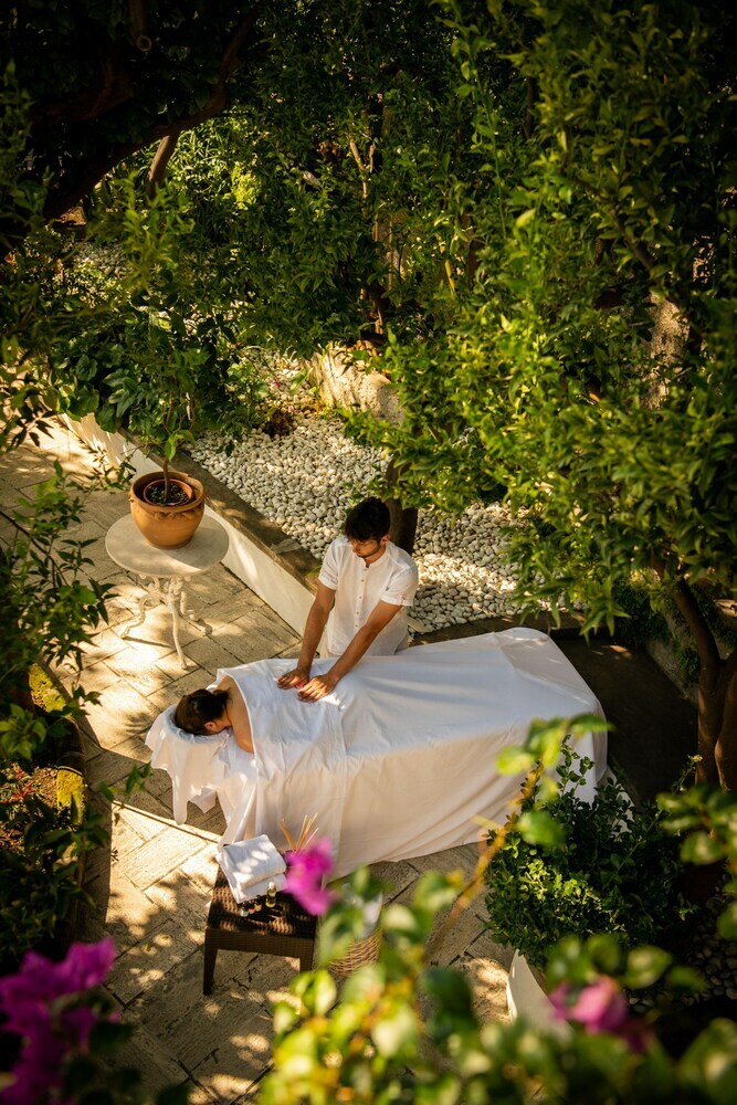 La Casa Di Peppe Guest House & Villa