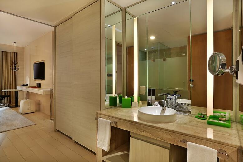 The Stones - Legian, Bali - Marriott Autograph Collection Hotel