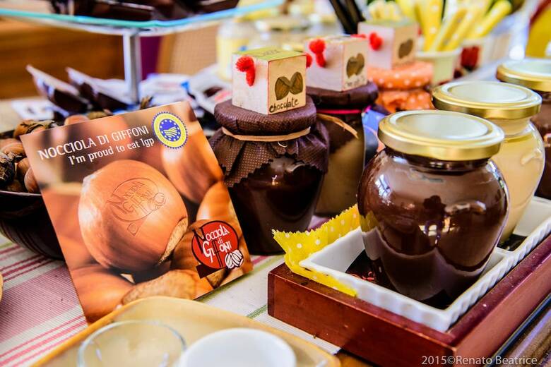 Bed & Breakfast Acasamia Wine Resort - Borgo Salella