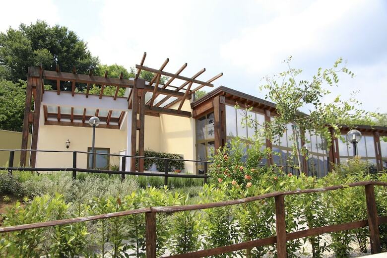 Bed & Breakfast Acasamia Wine Resort - Borgo Salella