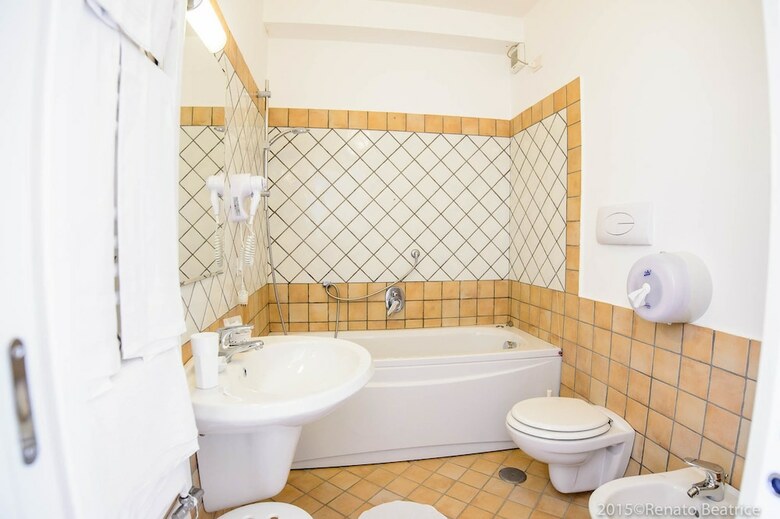 Bed & Breakfast Acasamia Wine Resort - Borgo Salella