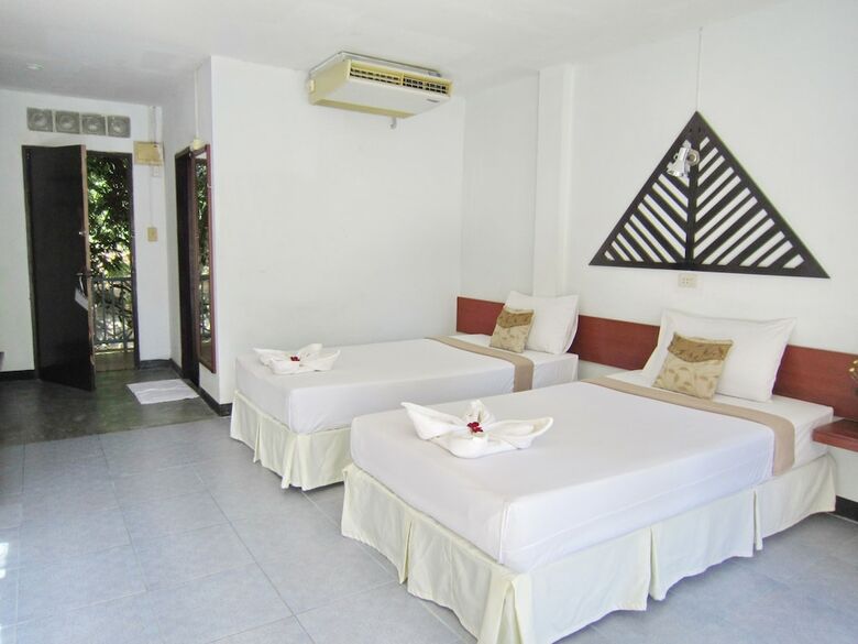 Apartamento Thaniza Beachfront Resort
