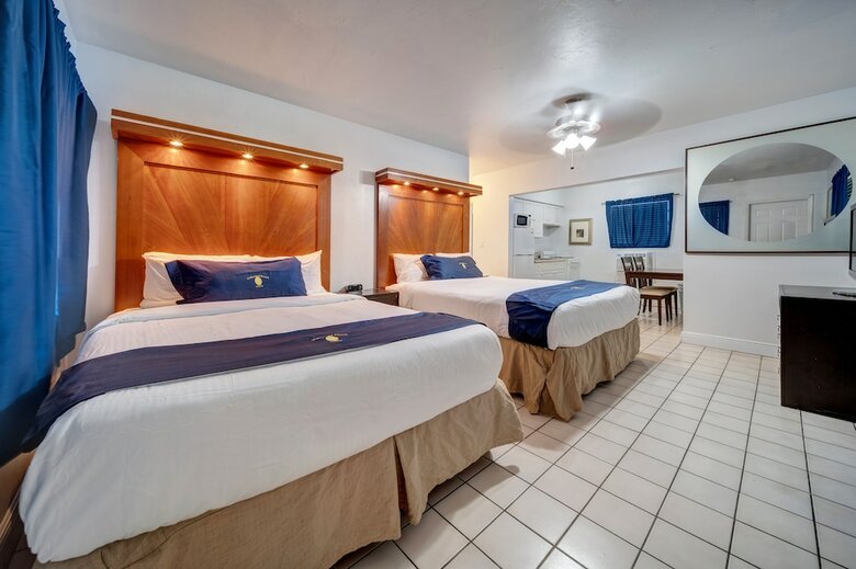 Motel Hollywood Beach Blue Wave