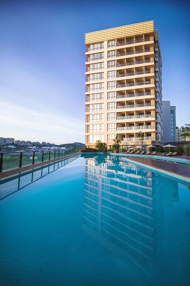 Hotel Crowne Plaza Sanya City Center