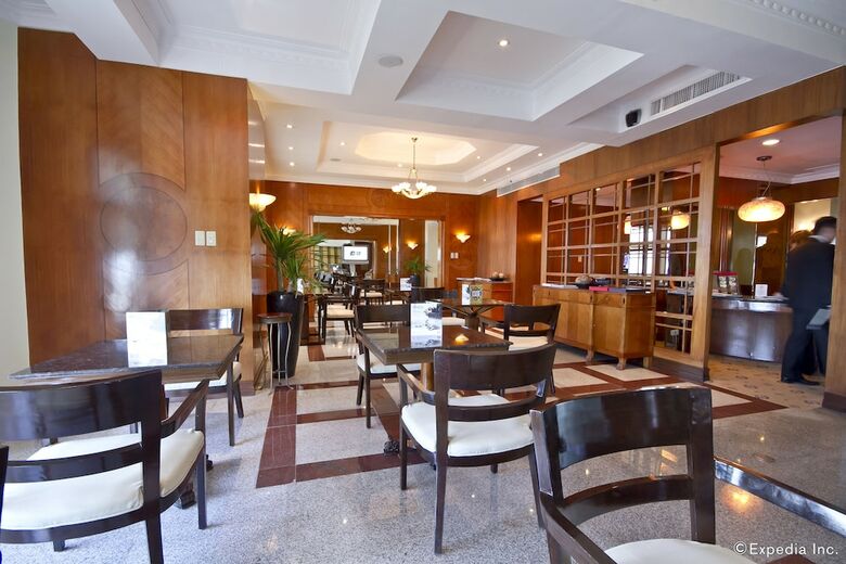 Waterfront Cebu City Hotel & Casino