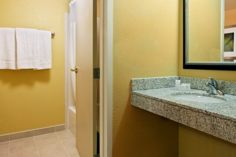 Hotel Courtyard By Marriott Tallahassee North/i-10 Capital Circle