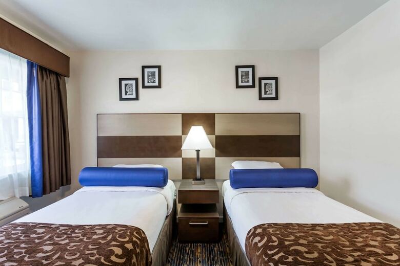 Motel Howard Johnson By Wyndham Berkeley