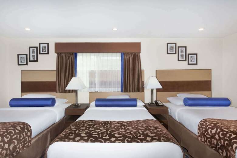 Motel Howard Johnson By Wyndham Berkeley