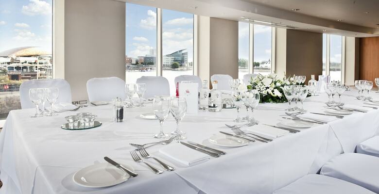 Hotel Voco St David's Cardiff