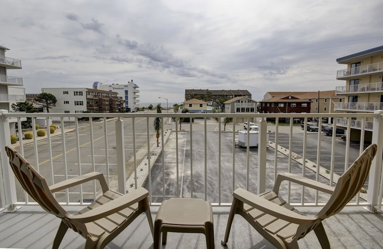 Apartamento Coastal Palms Inn & Suites