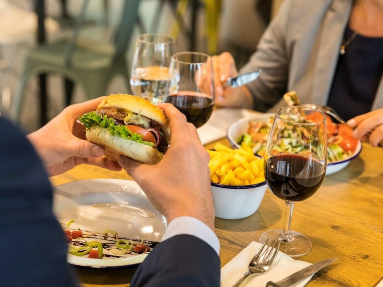 Hotel Ibis Zurich Messe-airport