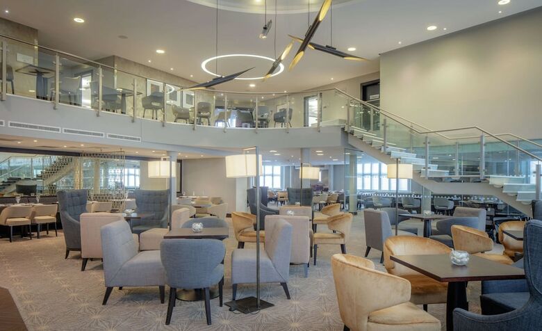 Hotel Doubletree By Hilton London Heathrow Airport