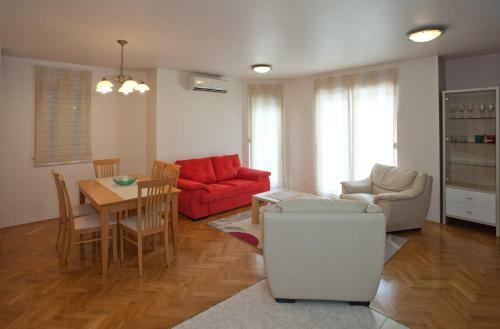 Apartamentos Cro Jet Set On The Beach