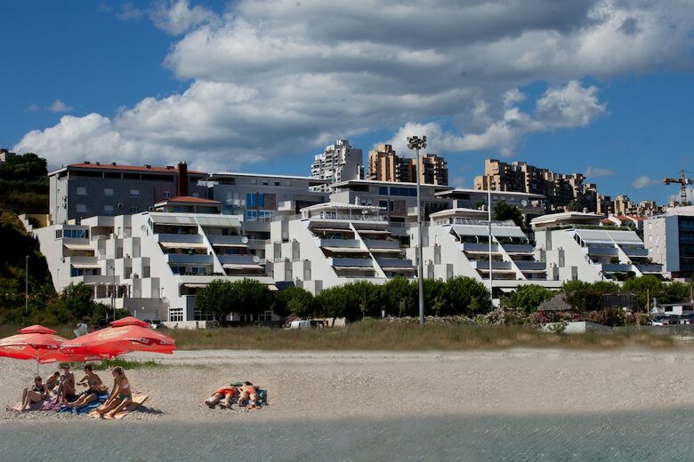 Apartamentos Cro Jet Set On The Beach