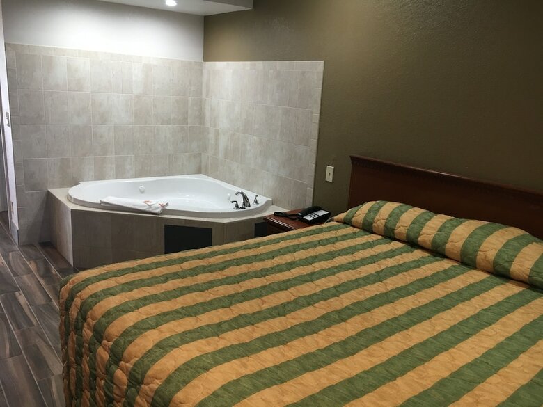 Motel Bellflower Travel Inn