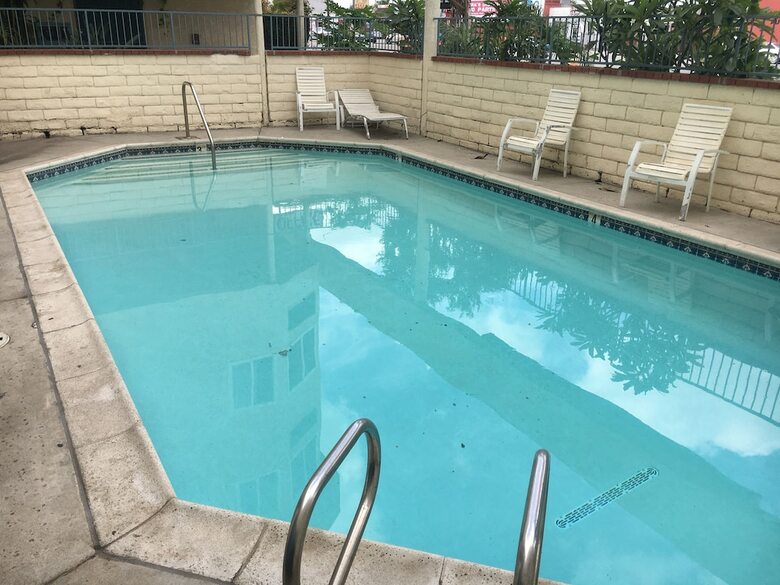 Motel Bellflower Travel Inn